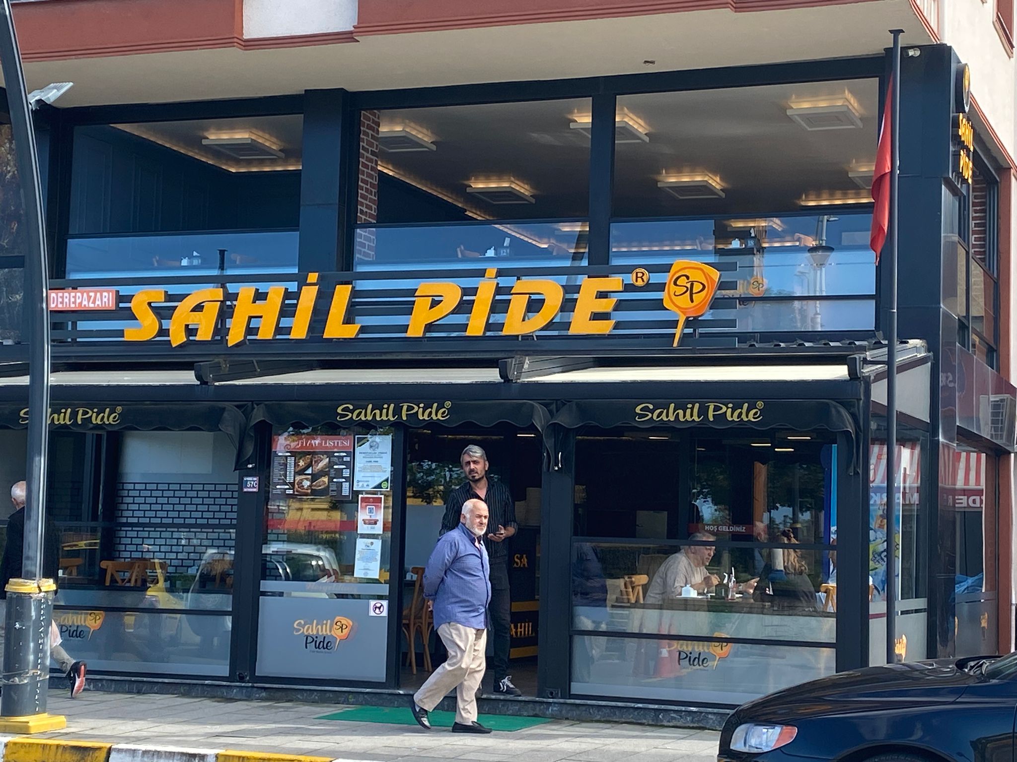 Derepazarı Sahil Pide işletmesi Rize sahili